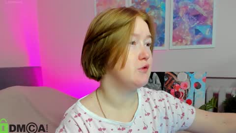 Snapshot of mia_ferd chatting on 10-25-25, 02:41 Mia online show from 10-25-25, 02:41