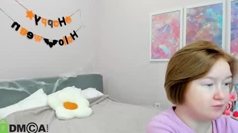 Snapshot of mia_ferd chatting on 11-03-25, 02:13 Mia online show from 11-03-25, 02:13