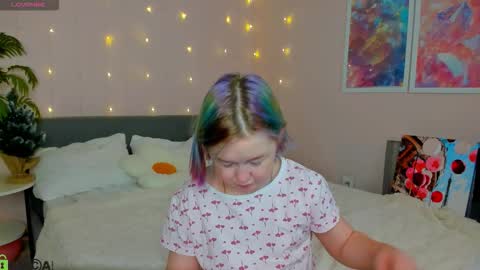 Snapshot of mia_ferd chatting on 01-11-26, 02:27 Mia online show from 01-11-26, 02:27