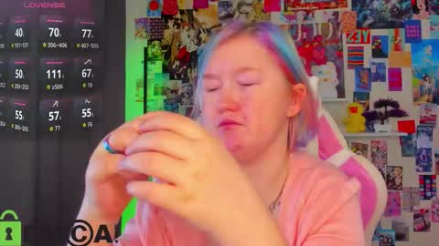 Snapshot of mia_ferd chatting on 01-14-26, 03:01 Mia online show from 01-14-26, 03:01