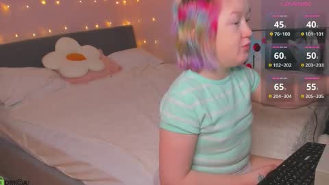 Snapshot of mia_ferd chatting on 02-03-26, 06:40 Mia online show from 02-03-26, 06:40