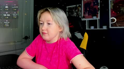 Snapshot of mia_ferd chatting on 06-09-26, 02:56 Mia online show from 06-09-26, 02:56