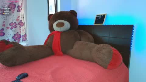 Snapshot of mia_fernand chatting on 04-01-26, 03:09 mia_fernand online show from 04-01-26, 03:09