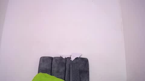 M I A online show from 11-25-25, 10:48