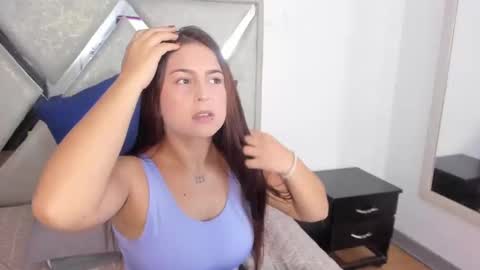 mia fox online show from 10-21-25, 12:28