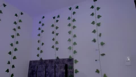Snapshot of mia_garcia2 chatting on 05-22-26, 09:53 MIA online show from 05-22-26, 09:53