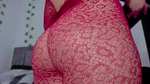 Snapshot of mia_garcia2 chatting on 07-09-26, 11:09 MIA online show from 07-09-26, 11:09