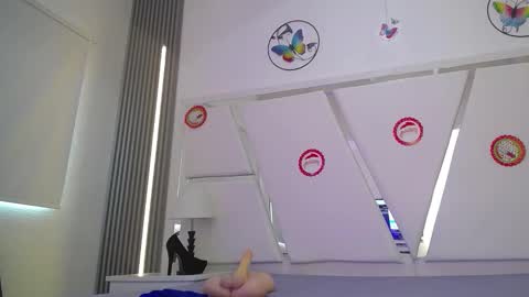 Snapshot of mia_garcia28 chatting on 12-16-25, 04:12 mia_garcia28 online show from 12-16-25, 04:12