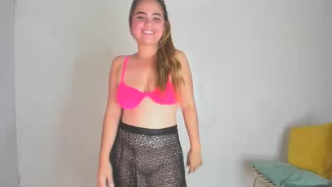 Mia online show from 01-22-25, 02:48