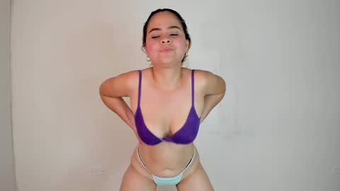 Mia online show from 01-28-25, 02:21