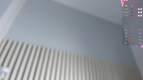 Snapshot of mia_holson chatting on 12-23-24, 02:39 I am Mia online show from 12-23-24, 02:39