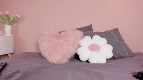  I am Mia  online show from 03-18-26, 11:57