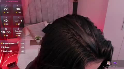 Snapshot of mia_jagger chatting on 06-03-26, 08:17 Val online show from 06-03-26, 08:17