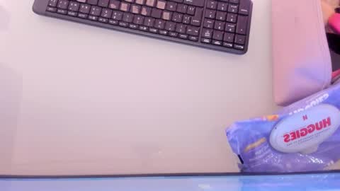    online show from 11-22-25, 12:15