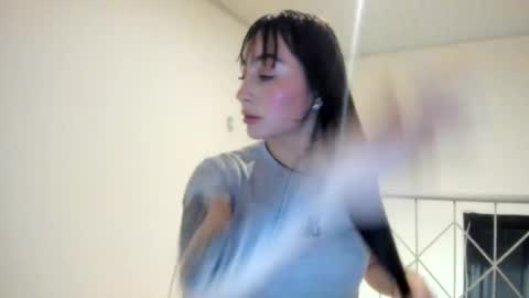 mia kaneee online show from 10-24-25, 01:57