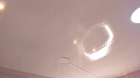 Mia online show from 11-30-25, 02:15