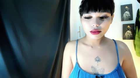 Snapshot of mia_lover9 chatting on 05-01-26, 07:57 M I A online show from 05-01-26, 07:57