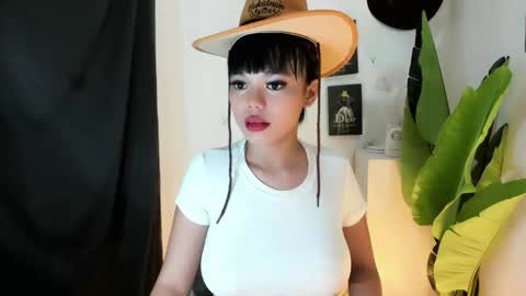 Snapshot of mia_lover9 chatting on 06-07-26, 04:16 M I A online show from 06-07-26, 04:16