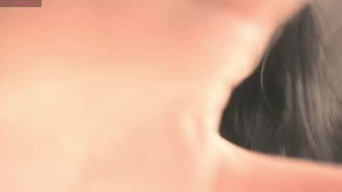 Snapshot of mia_lui chatting on 05-03-26, 04:35 Mia 3 online show from 05-03-26, 04:35