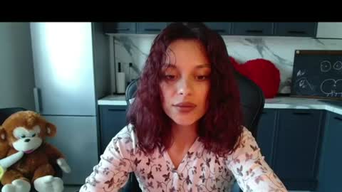 mia_luiza online show from 06-26-26, 09:46