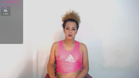 ---Mia--- online show from 01-07-26, 03:31