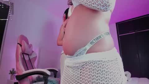          333 online show from 10-20-25, 06:47