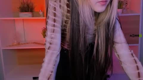 Snapshot of mia_moah chatting on 10-14-25, 09:04 mia_moah online show from 10-14-25, 09:04