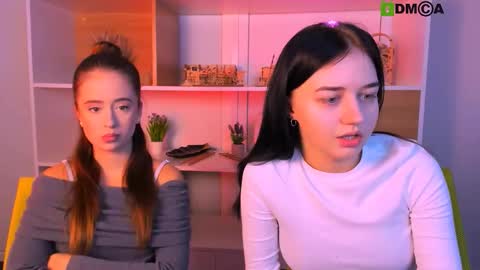 Snapshot of mia_moah chatting on 10-19-25, 09:21 mia_moah online show from 10-19-25, 09:21