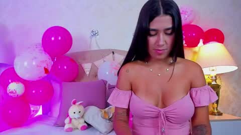 mia montess online show from 03-24-26, 02:33