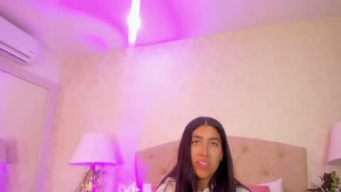 Snapshot of mia_montess chatting on 07-23-26, 02:26 mia montess online show from 07-23-26, 02:26