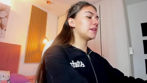 Mia Nevaeh - follow me online show from 01-21-25, 10:08