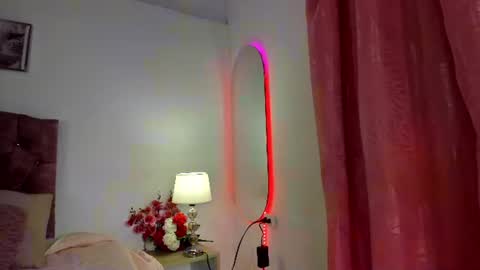 mia_nova5 online show from 06-21-26, 11:57