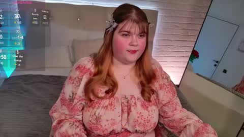 Sweet Mia online show from 05-10-26, 05:29