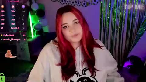 Snapshot of mia_r0ss chatting on 07-17-26, 01:23 Mia online show from 07-17-26, 01:23