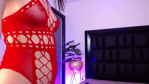 Snapshot of mia_roosee1 chatting on 03-10-26, 05:34 mia online show from 03-10-26, 05:34