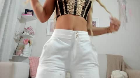 Snapshot of mia_rosse8 chatting on 05-17-26, 07:43 mia_rosse8 online show from 05-17-26, 07:43