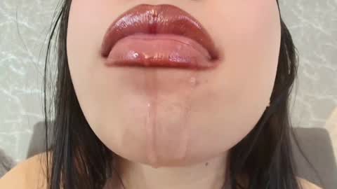 Mia Roux online show from 01-06-25, 10:26