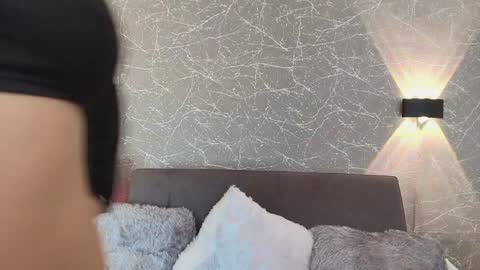 Mia Roux online show from 01-19-25, 07:15