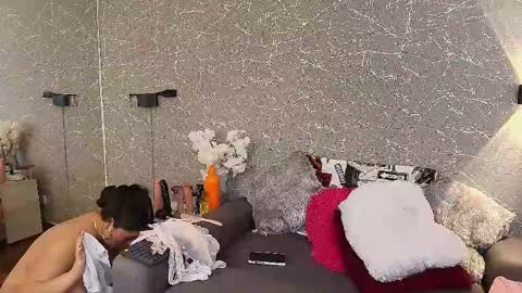 Mia Roux online show from 03-08-25, 07:31