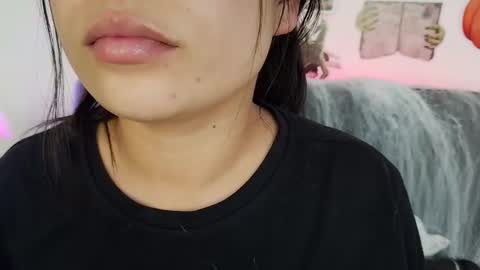 Mia Roux online show from 10-18-25, 12:13