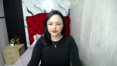 Snapshot of mia_rusellt chatting on 03-25-26, 03:45 MIA RUSELLT online show from 03-25-26, 03:45