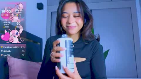 Mia online show from 10-05-25, 05:00