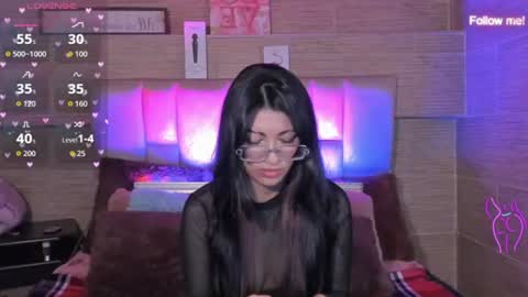 Snapshot of mia_smoke_ chatting on 07-07-26, 12:13 Mia online show from 07-07-26, 12:13