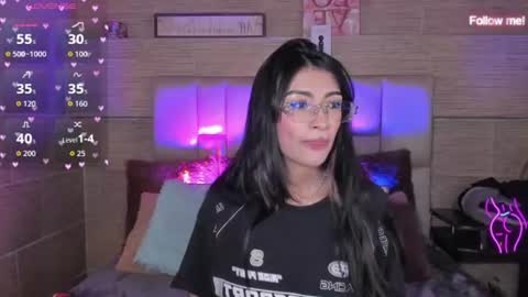 Snapshot of mia_smoke_ chatting on 08-01-26, 11:14 Mia online show from 08-01-26, 11:14