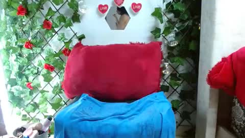 Mia squirt big INDEPENDENT MODEL...ONLYFANS  online show from 01-25-25, 08:00