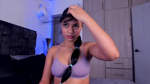 Mia steele online show from 04-13-26, 04:45