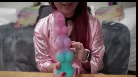 Snapshot of mia_temptress chatting on 01-16-26, 05:39 Mia online show from 01-16-26, 05:39