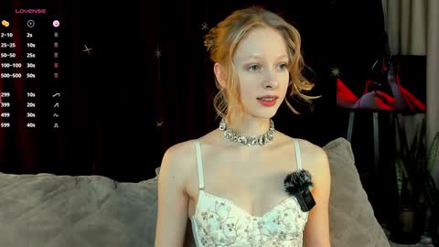 Mia online show from 01-15-25, 07:01