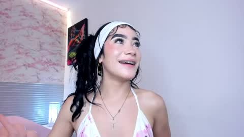 mia_velveet online show from 04-18-26, 07:07