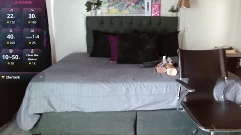 MIA  online show from 10-06-25, 02:03